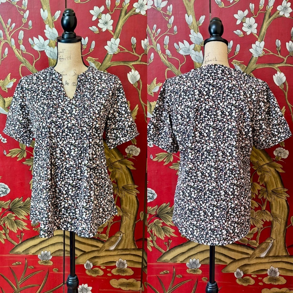 Women’s Floral Top | #M9 - Picture 2 of 8